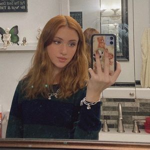 Meet your Posher, Taylor